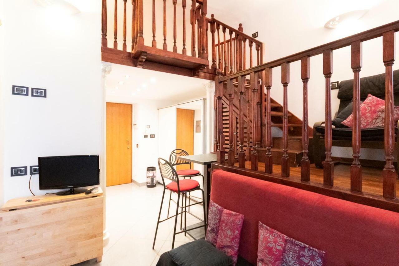 Studio Alzaia 54 Navigli Milano Eksteriør billede
