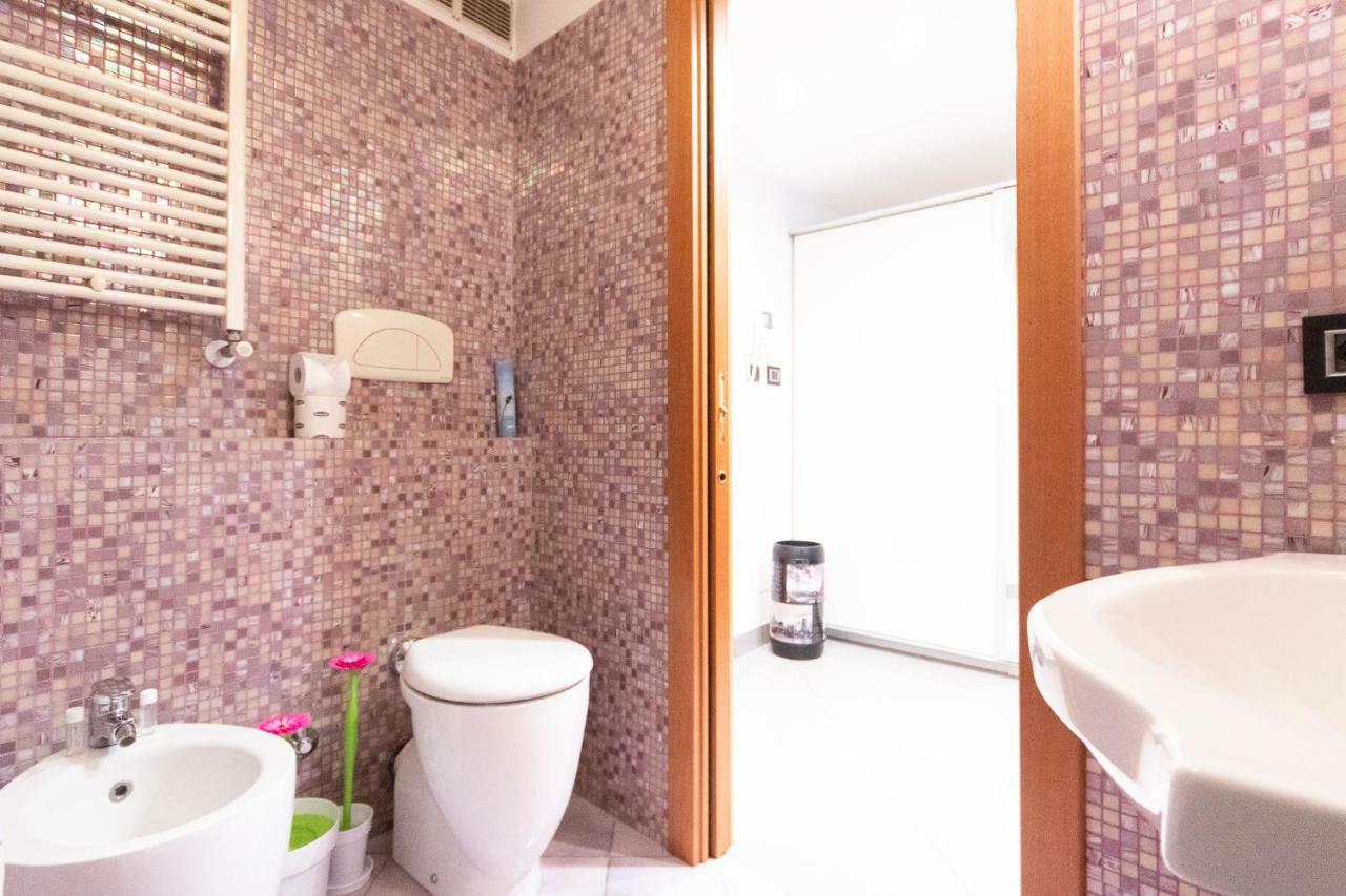 Studio Alzaia 54 Navigli Milano Eksteriør billede